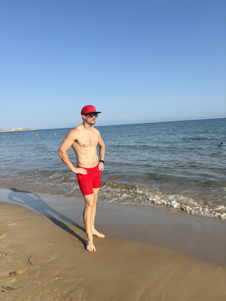 Strandfigur in 12 Wochen: Der realistische Plan für Väter